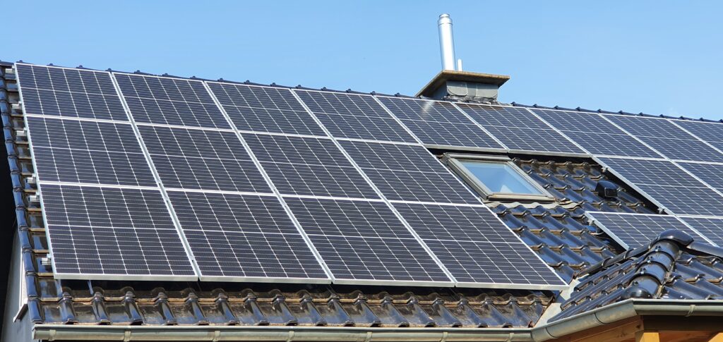 Erfahrungsbericht. Kundenmeinung Solar Dach Vermietung als Steuersparmodell